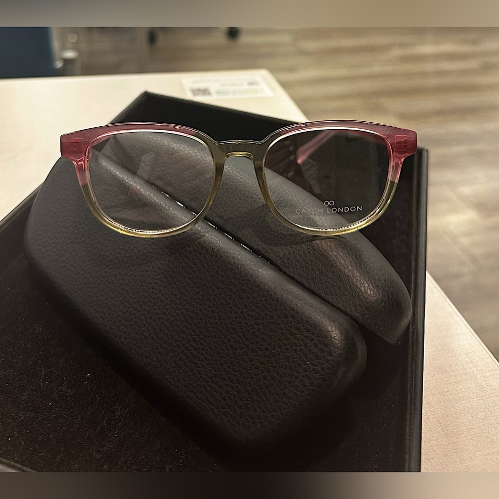 Catch London women’s plastic baker frame